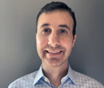Dan Silver headshot