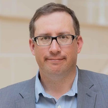 Dustin Gouker
