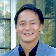 Tom Hashimoto headshot