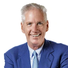 Larry Lucas headshot