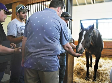 Students meet champion A.P. Indy